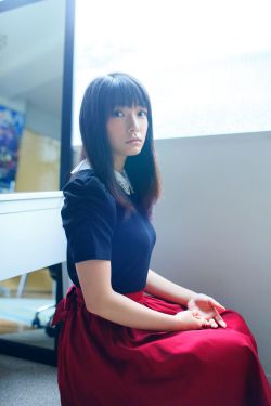 石原莉奈下马